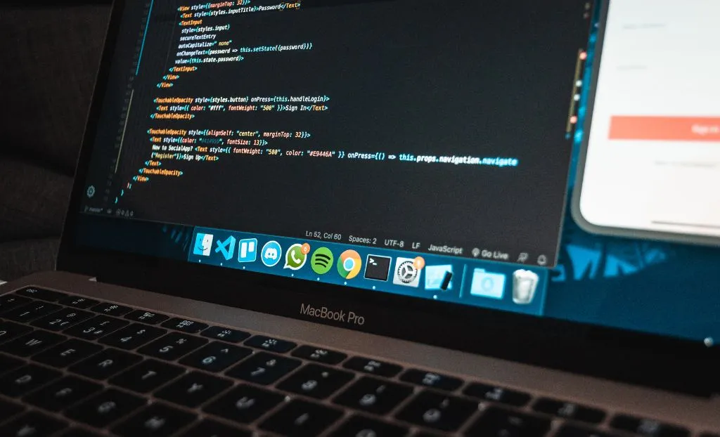 html code di laptop